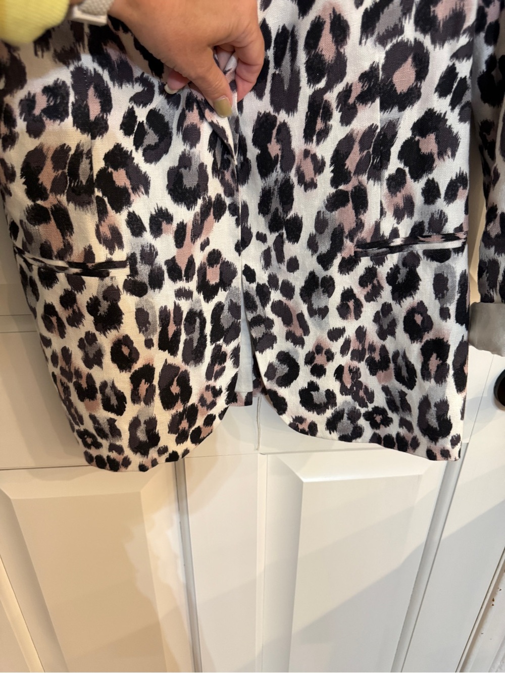 Joie Leopard Mehira Print Linen Blazer Women’s Size 8 Rolled Cuff 25743 - Picture 5 of 11
